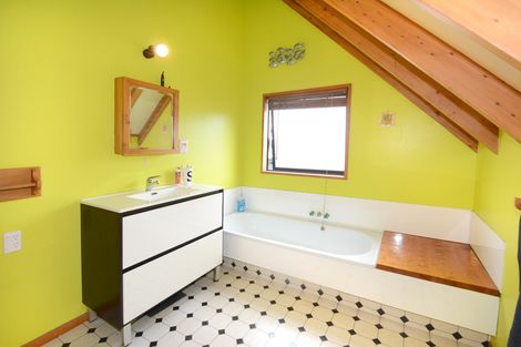 Photo of property in 42 Seaton Road, Portobello, Dunedin, 9014