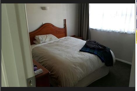 Photo of property in 1/67 Dale Crescent, Pakuranga, Auckland, 2010