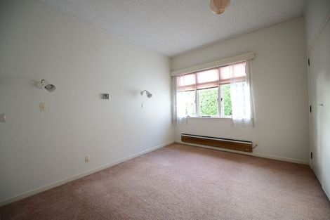 Photo of property in 63 Havelock Road, Havelock North, 4130