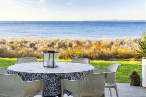 Photo of property in 85 Karewa Parade, Papamoa Beach, Papamoa, 3118