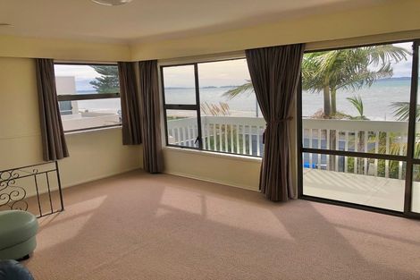 Photo of property in 38 The Esplanade, Eastern Beach, Auckland, 2012