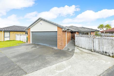 Photo of property in 9 Villino Place, Randwick Park, Auckland, 2105