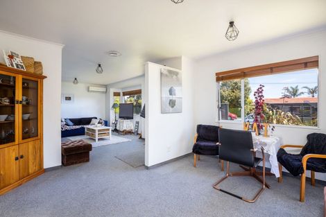 Photo of property in 369 Mangorei Road, Merrilands, New Plymouth, 4312