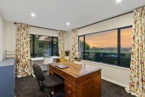 Photo of property in 39 Overdale Drive, Cashmere, Christchurch, 8022