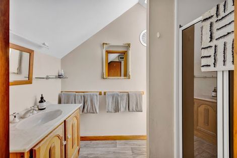 Photo of property in 505 Aorere Road, Ararata, Eltham, 4399