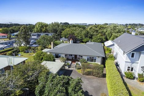Photo of property in 187 South Road, Hawera, 4610