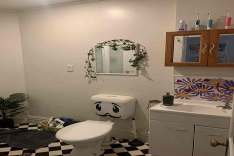 Photo of property in 3 Mckenzie Terrace, Te Aro, Wellington, 6011