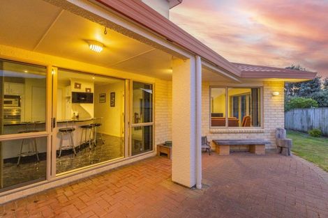 Photo of property in 27 Millennium Hill, Paraparaumu, 5032