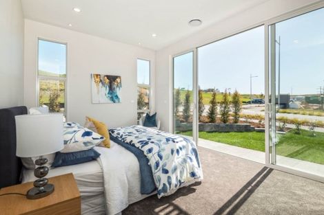 Photo of property in 23 Tawatawa Street, Long Bay, Auckland, 0630