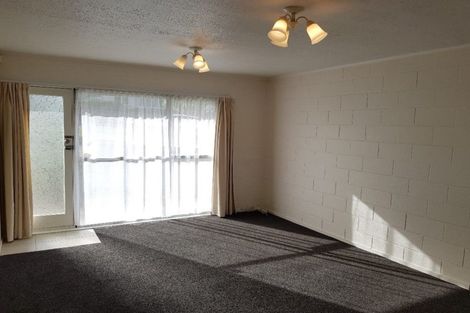 Photo of property in 1/15 Lloyd Avenue, Mount Albert, Auckland, 1025