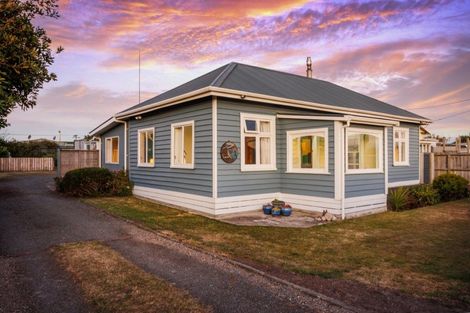 Photo of property in 141 Seabury Avenue, Foxton Beach, Foxton, 4815