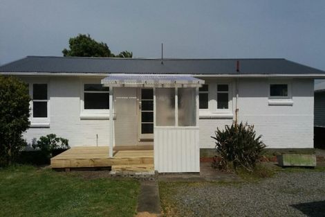 Photo of property in 9 Winton Street, Paraparaumu Beach, Paraparaumu, 5032