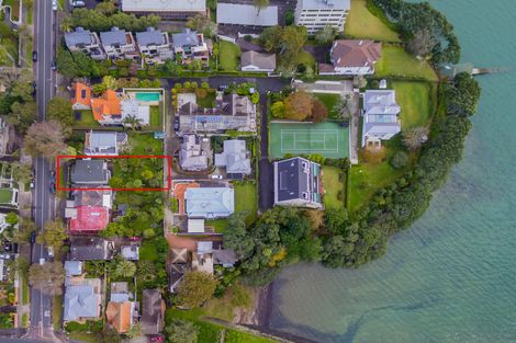 Photo of property in 45 Sarsfield Street, Herne Bay, Auckland, 1011