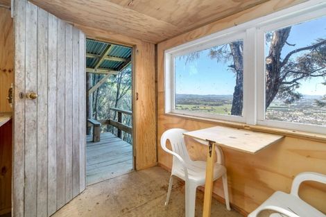 Photo of property in 91 Boar Bush Gully Road, Featherston, 5710