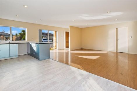 Photo of property in 8 Shayla Place, Favona, Auckland, 2024