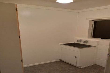 Photo of property in 108a Royal Road, Massey, Auckland, 0614