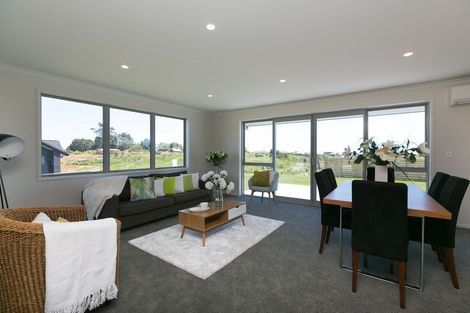 Photo of property in 4 Ashwood Lane, Bell Block, New Plymouth, 4312