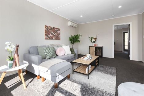 Photo of property in 111 Driver Crescent, Cannons Creek, Porirua, 5024