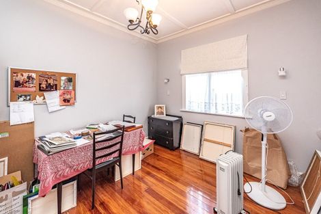 Photo of property in 30 Moore Avenue, Tawhero, Whanganui, 4501