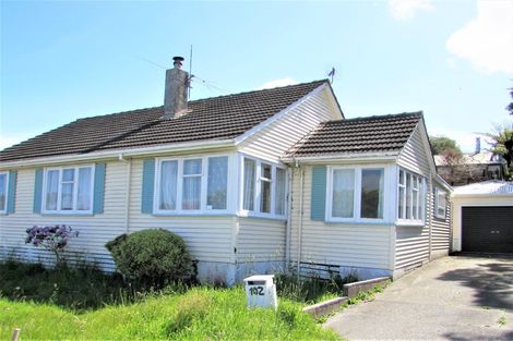 Photo of property in 102 Moorefield Road, Johnsonville, Wellington, 6037