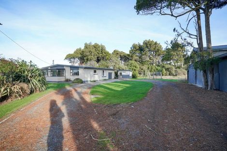 Photo of property in 49 Ferry Road, West Plains, Invercargill, 9879