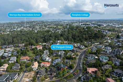 Photo of property in 42 Penguin Drive, Murrays Bay, Auckland, 0630