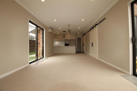 Photo of property in 37 Papareia Road, Karaka, Papakura, 2113