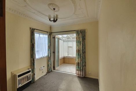 Photo of property in 28 Trinity Avenue, Epuni, Lower Hutt, 5011