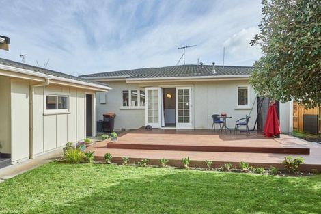 Photo of property in 34 Dahlia Street, Palmerston North, 4410