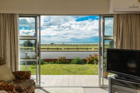 Photo of property in 6 The Esplanade, Westshore, Napier, 4110