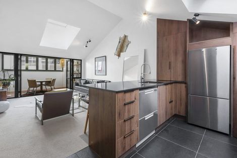 Photo of property in Courtenay Mews Apartments, 18/14 Alpha Street, Te Aro, Wellington, 6011