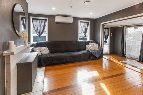 Photo of property in 6 Spencer Street, Western Heights, Rotorua, 3015