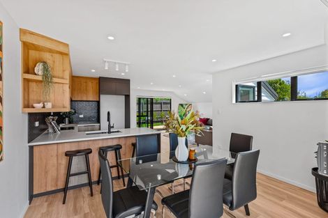 Photo of property in 6/13 Fairdale Place, Birkdale, Auckland, 0626