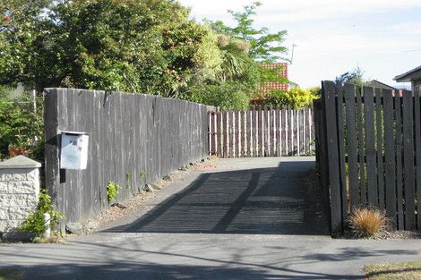 Photo of property in 1/3 Sequoia Place, Parklands, Christchurch, 8083