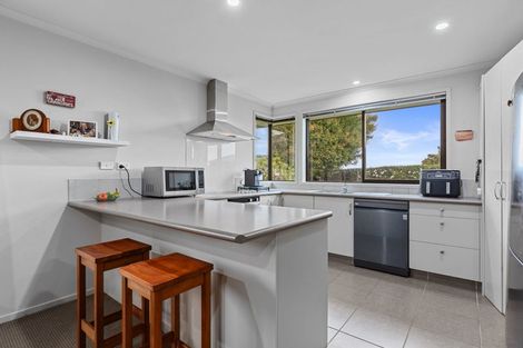 Photo of property in 21 Galloway Crescent, Pyes Pa, Tauranga, 3112