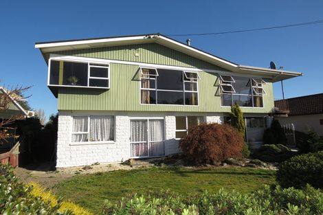 Photo of property in 425 Avonhead Road, Avonhead, Christchurch, 8042