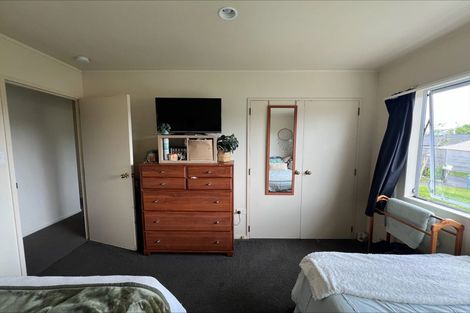 Photo of property in 38 Charlotte Street, Stanmore Bay, Whangaparaoa, 0932