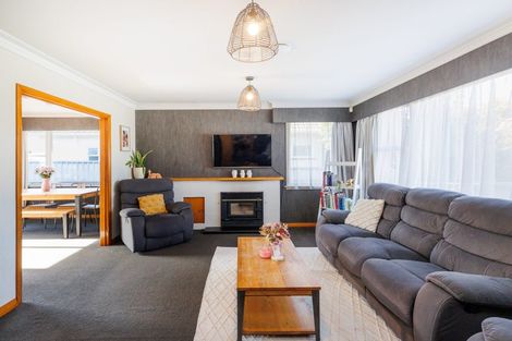 Photo of property in 7 Liverpool Street, Takaro, Palmerston North, 4412