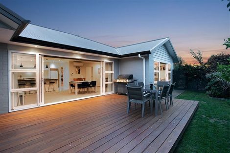 Photo of property in 65 Madison Terrace, Silverdale, 0932