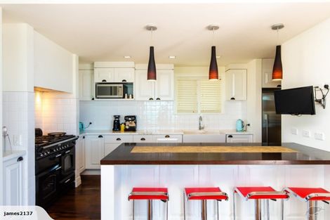 Photo of property in 8 Elizabeth Road, Bluff Hill, Napier, 4110