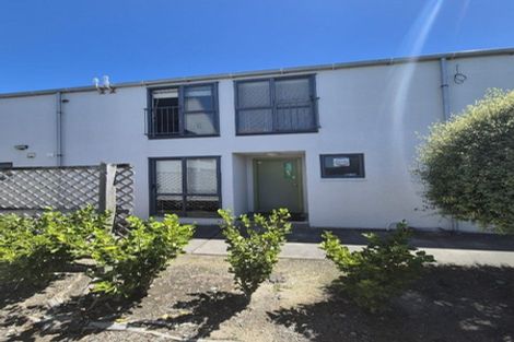 Photo of property in 9/74 Hansons Lane, Upper Riccarton, Christchurch, 8041
