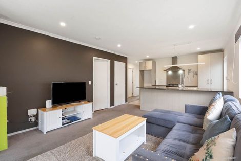 Photo of property in 93 Kuaka Drive, Takanini, 2112