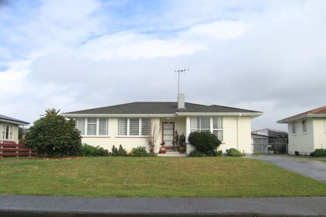 Photo of property in 614 Huia Street, Camberley, Hastings, 4120