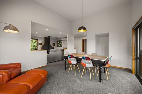 Photo of property in 4 Moss Lane, Sunshine Bay, Queenstown, 9300