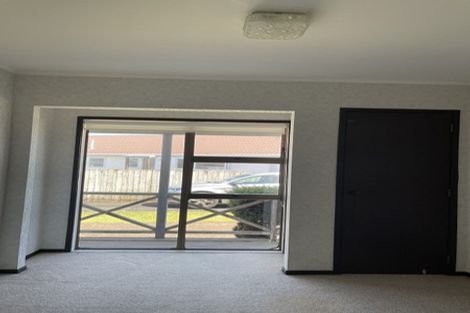 Photo of property in 9 Sheralee Place, Bucklands Beach, Auckland, 2014