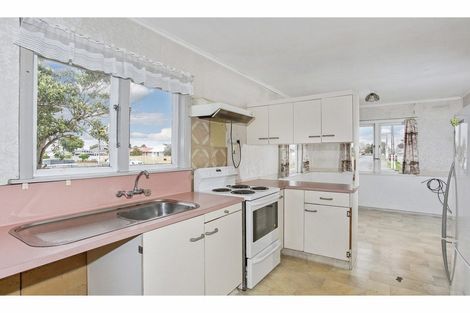 Photo of property in 1/38 Valentine Street, Papakura, 2110