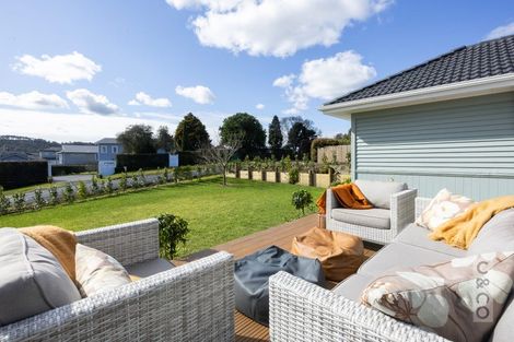 Photo of property in 29 Cambridge Road, Riverhead, 0820