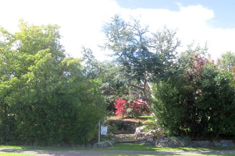 Photo of property in 2 Kensington Place, Richmond Heights, Taupo, 3330