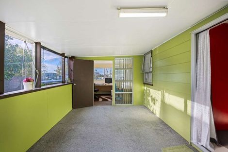 Photo of property in 63 Alabaster Drive, Papatoetoe, Auckland, 2025