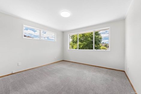 Photo of property in 34 Regency Place, Sunnynook, Auckland, 0632